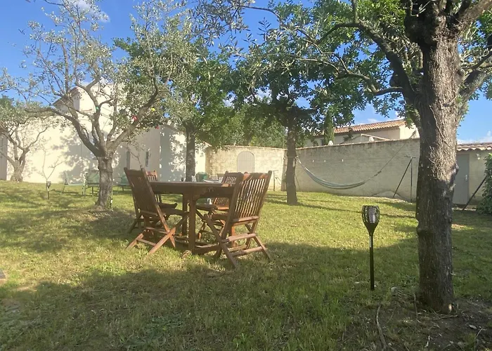 Les Chênes Hébergement de vacances